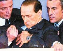 Silvio Berluskoni rēgojas bin Ladens (FOTO)