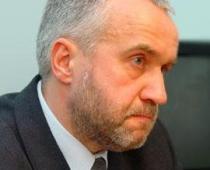 Neviens nezina, kur Šķēle ņem naudu