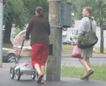 EKSKLUZĪVI - Loskutova mīļākās un ārlaulības bērna foto