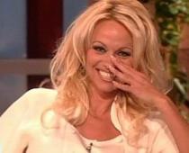 Vai Pamela Andersone ir stāvoklī?