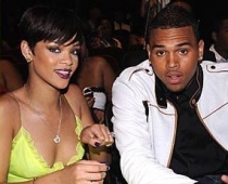 Rihanna uzsāks kopdzīvi ar Krisu Braunu