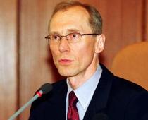 Aksenoka znots zvērīgi piekauj draugu