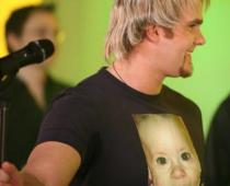 Andra Kiviča tetovējums veltīts Danai un dēliņam