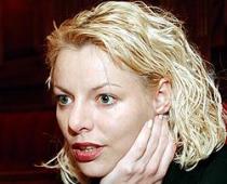 Savā starpā turpina "plēsties" Aija Simsone un Jānis Ģīlis